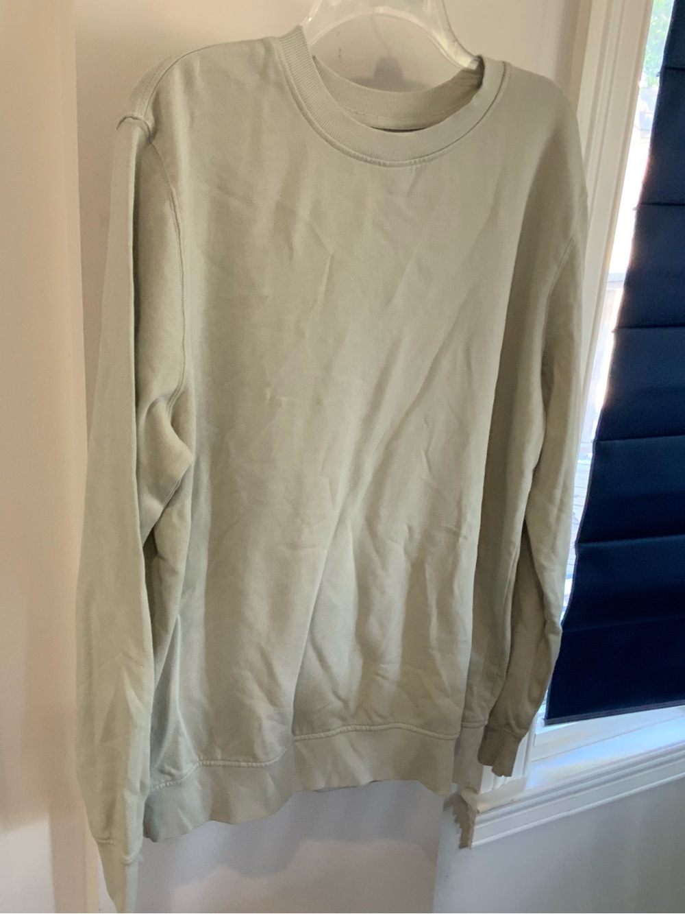 Goodfellow & Co Light Sage Green Crewneck Sweatshirt nwt size medium sku 3353